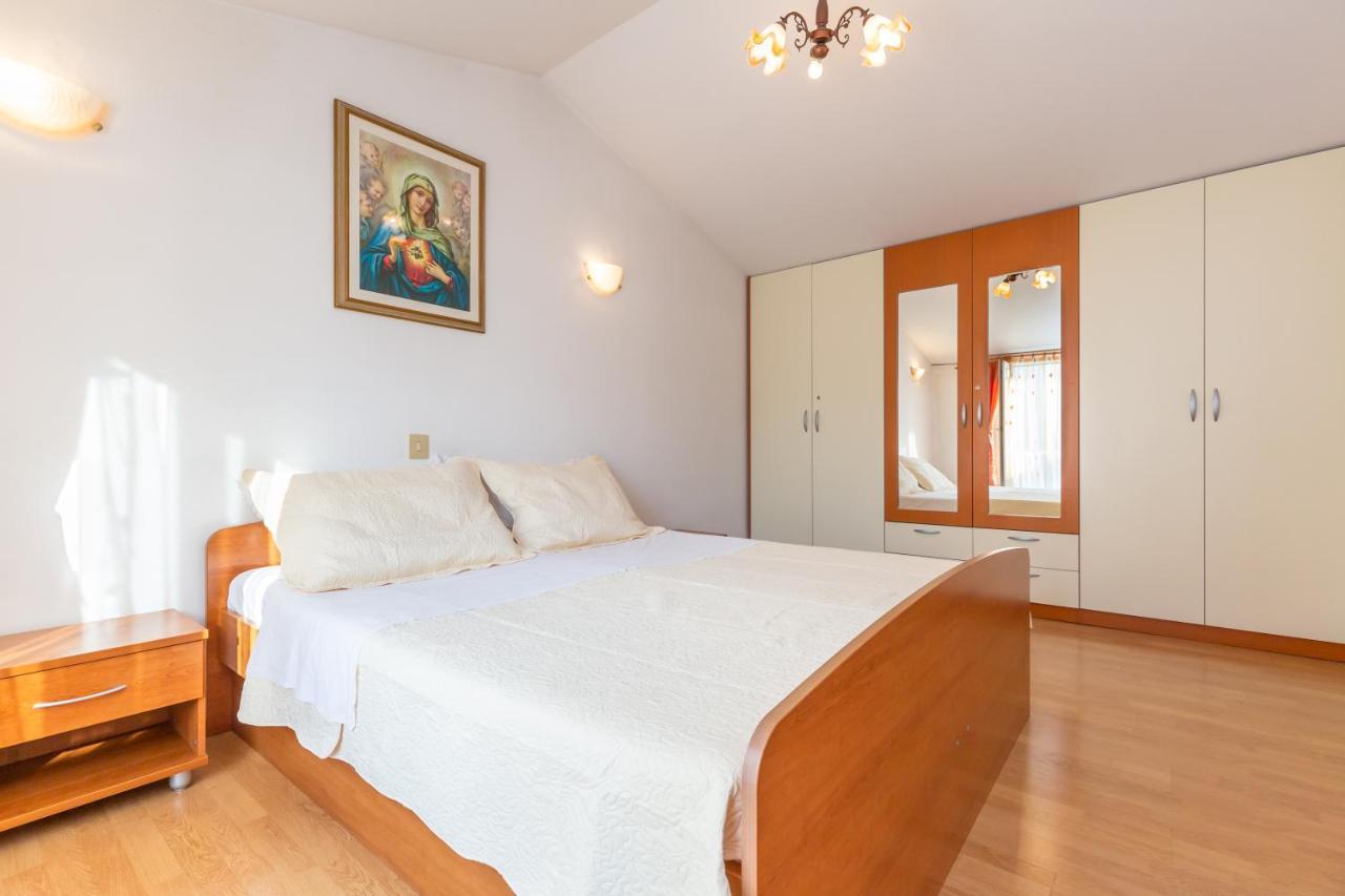 Villa Roko Tucepi Bagian luar foto