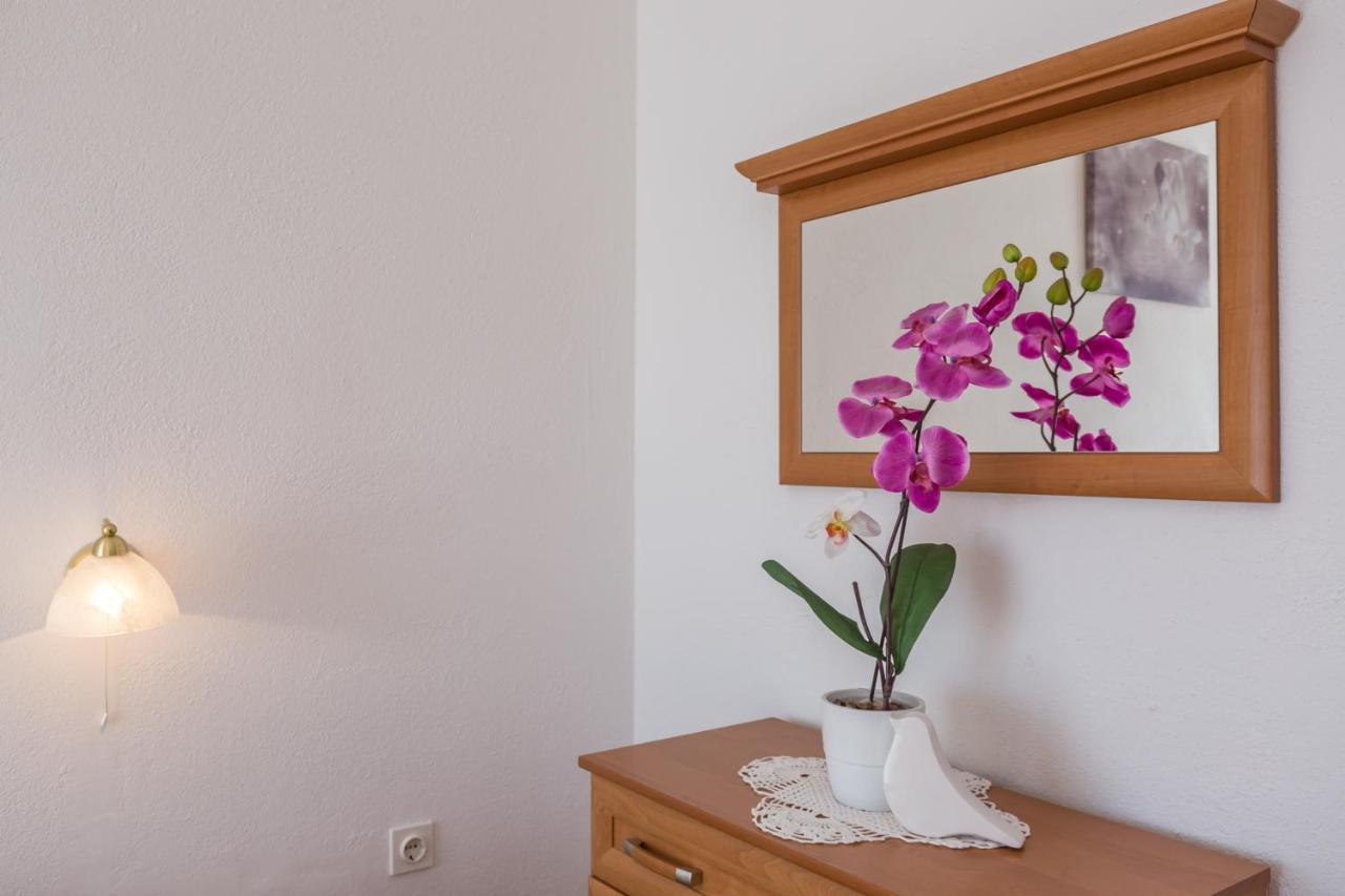 Villa Roko Tucepi Bagian luar foto
