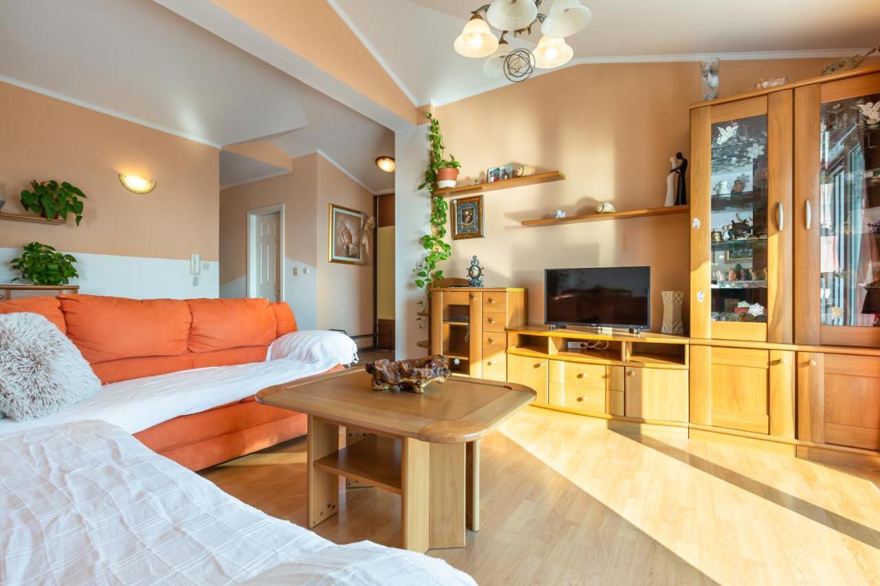 Villa Roko Tucepi Bagian luar foto