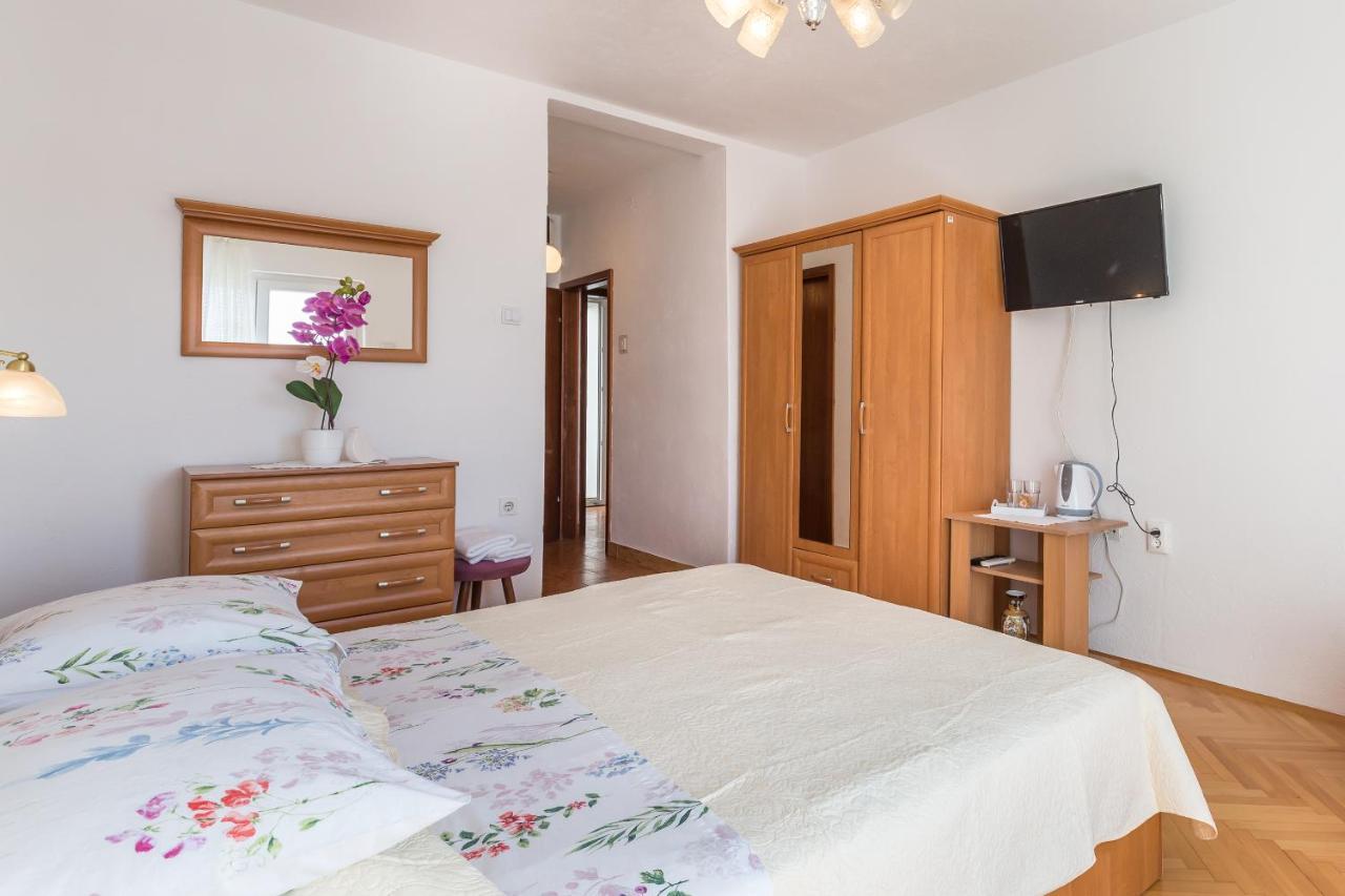 Villa Roko Tucepi Bagian luar foto